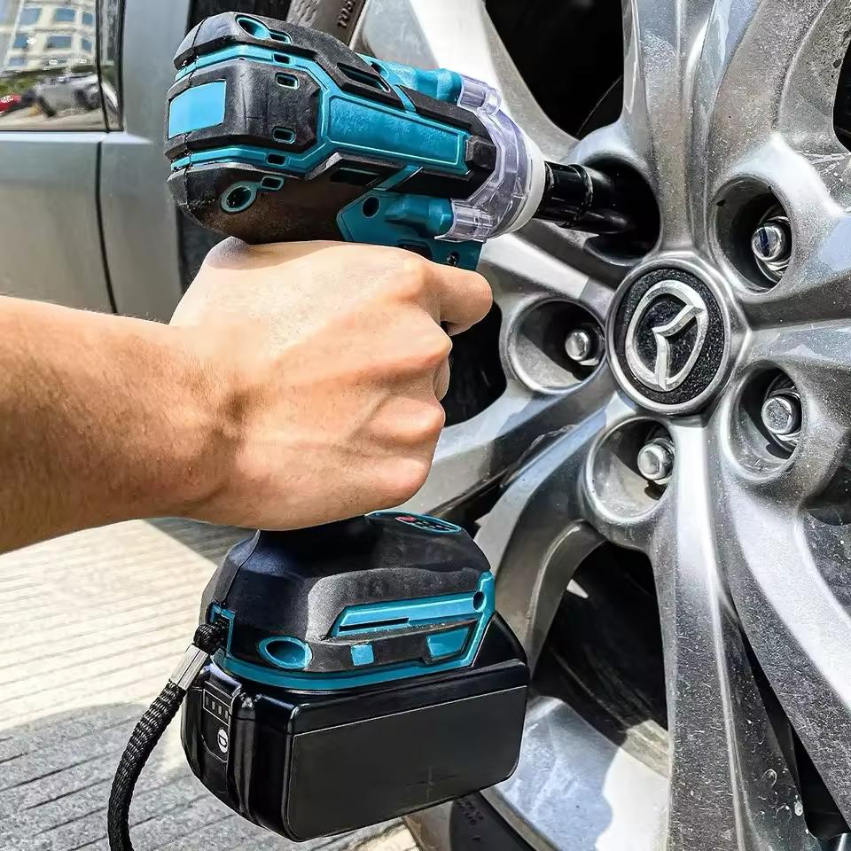 Cheie de Impact – Mașină de Înșurubat LEIH MANN, 550Nm, 43 Accesorii, 2 Acumulatori 48VF, Valiză inclusă