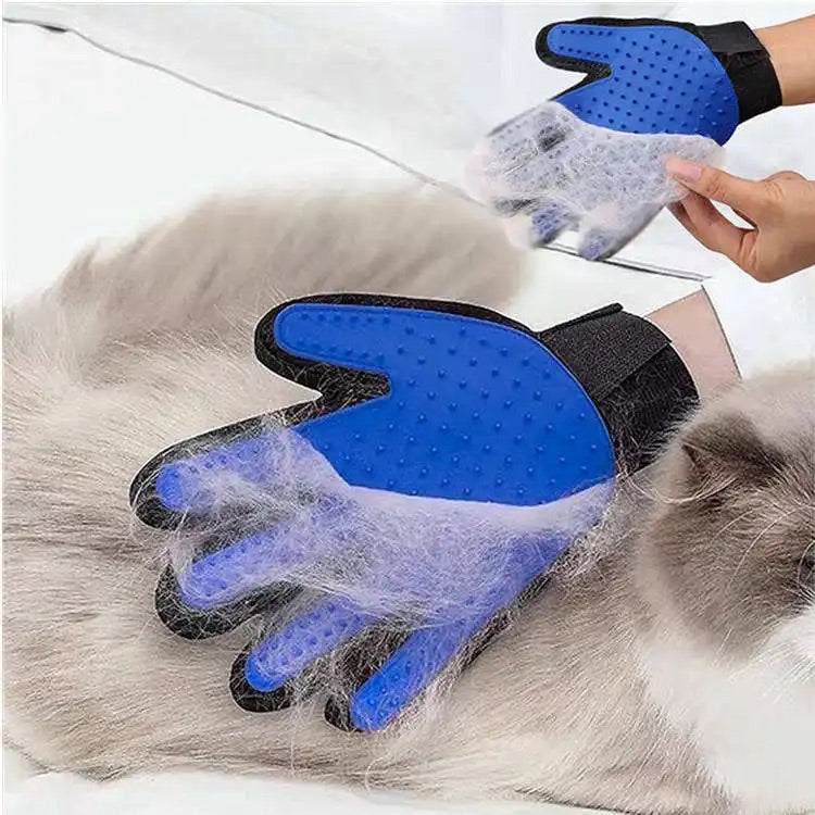 Manusa cu perie pentru animale